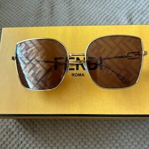 Fendi Women's Brown Sunglasses